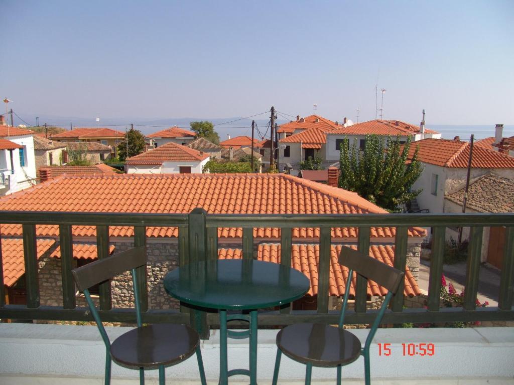 Nikos Apartments Áfitos Exterior foto