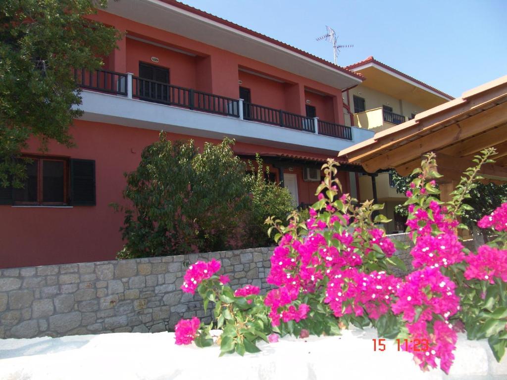 Nikos Apartments Áfitos Exterior foto